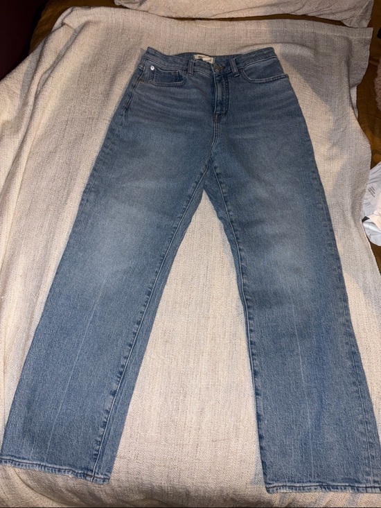 Madewell Denim - Madewell 90s Curvy Straight size 26